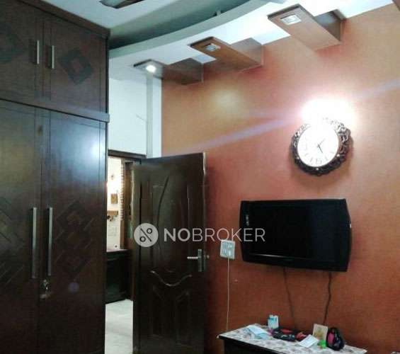 3 BHK Flat In Standalone Building  For Sale  In Paschim Vihar,
