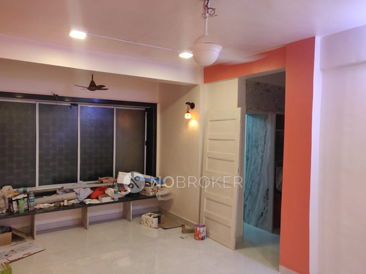 2 BHK Flat In Pearl Building for Rent  In Malad West