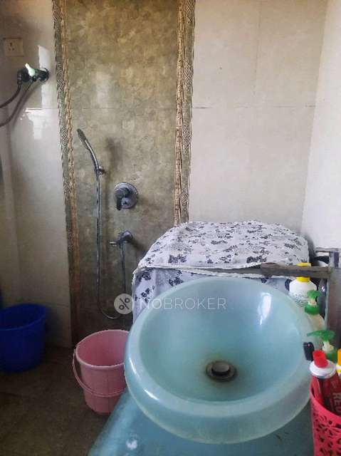 PG for Girls in Thane West