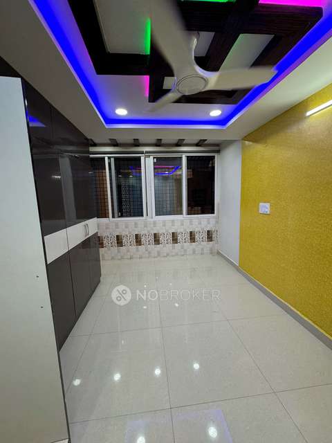 3 BHK Flat In Daya Kamal Towers For Sale  In Karkhana