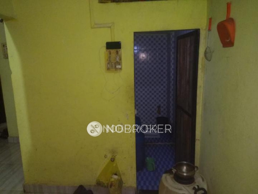 1 RK Flat for Rent  In Basaweshwara Nagar