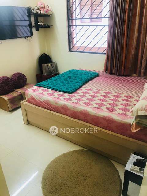 4 BHK Flat In Vaibhav Paradise For Sale  In Vijayanagar