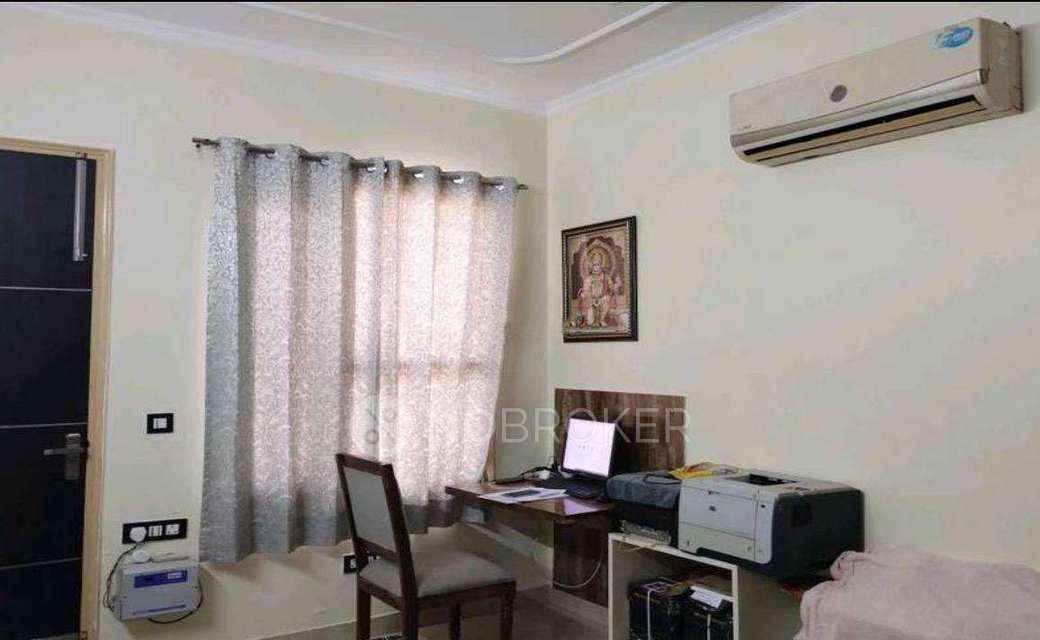 4 BHK Flat For Sale  In Sector 29 Faridabad