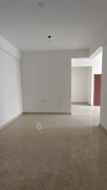 2 BHK Flat In Garuda Royal Homes For Sale  In Krishnarajapura