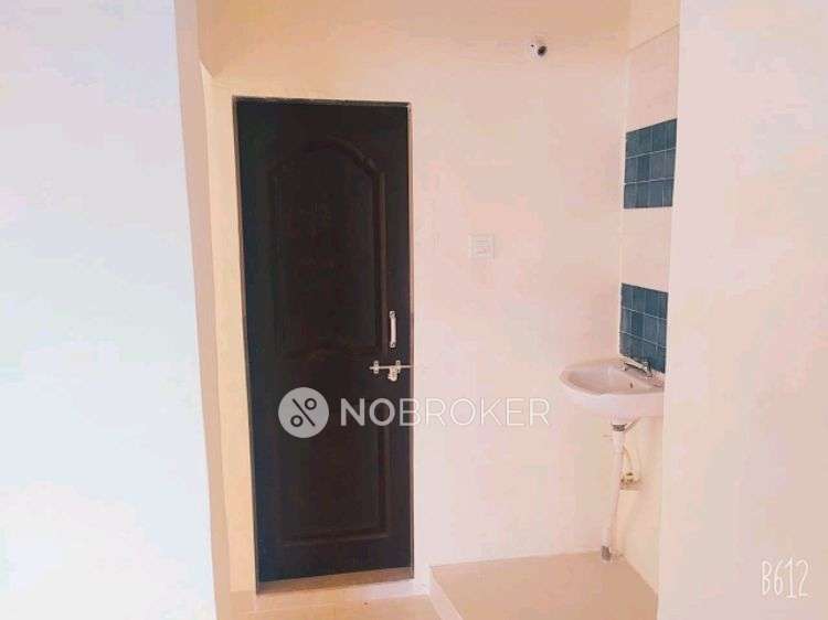 1 RK Flat In Standalone Building  for Rent  In  Old Sangvi