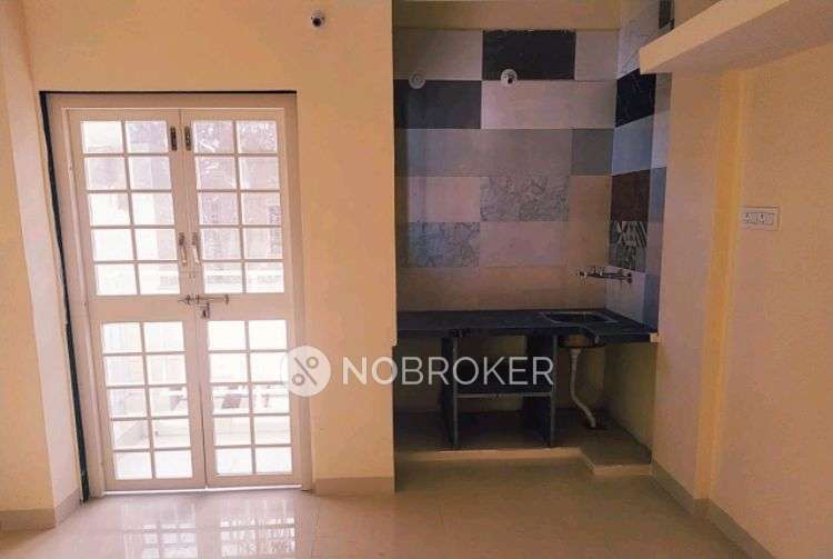 1 RK Flat In Standalone Building  for Rent  In  Old Sangvi