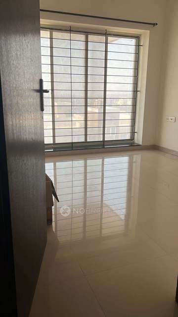 Single Room for Female In 2 BHK  In Ayaan Society In Wagholi