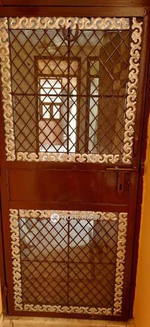 2 BHK Flat For Sale  In  Uttam Nagar   