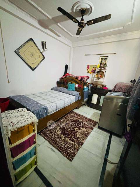 2 BHK Flat In C4 Hindon Vihar For Sale  In Hindon Vihar, Baraula, Sector 49
