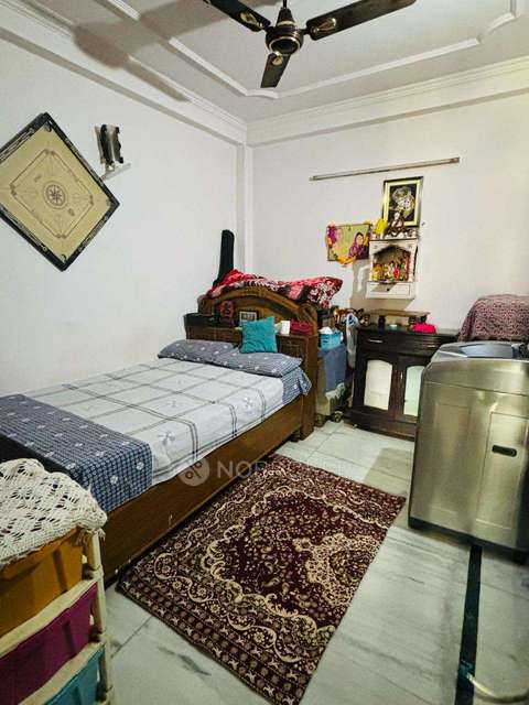 2 BHK Flat In C4 Hindon Vihar For Sale  In Hindon Vihar, Baraula, Sector 49