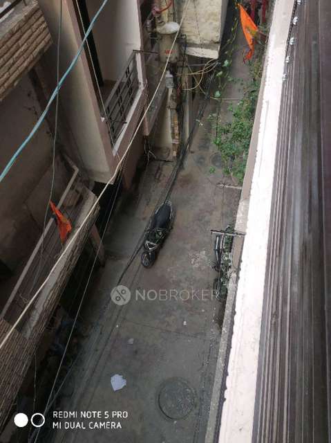 1 BHK Flat In Standlone Building  For Sale  In Uttam Nagar