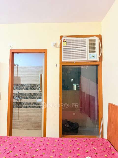 PG for Girls in Palam Vihar Extension