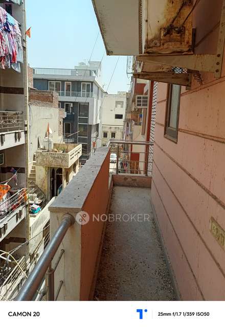 2 BHK Flat In Ap For Sale  In Shahdara