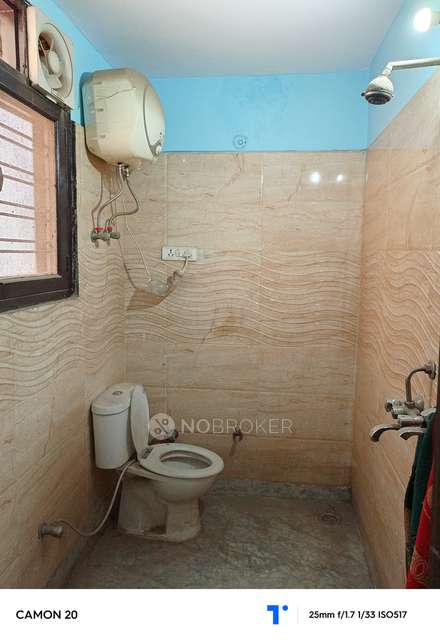 2 BHK Flat In Ap For Sale  In Shahdara