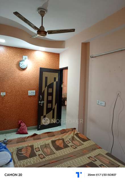 2 BHK Flat In Ap For Sale  In Shahdara