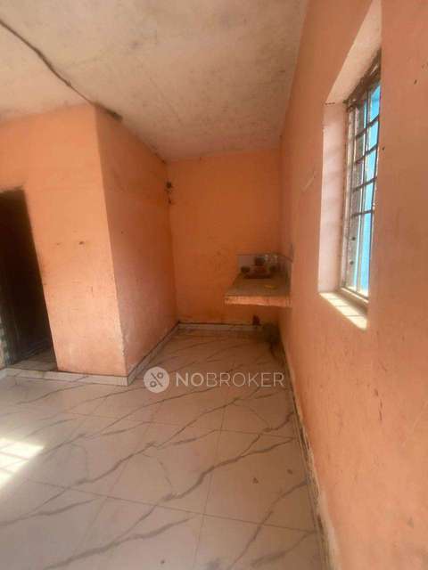 1 RK House for Rent  In Sector 141