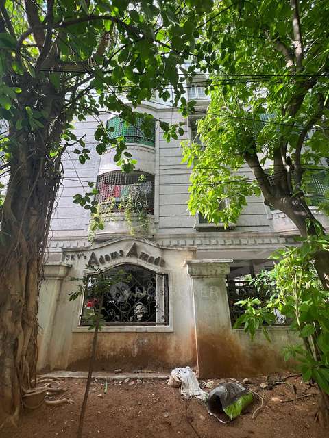 2 BHK Flat In Adams Arcade for Rent  In  West Marredpally