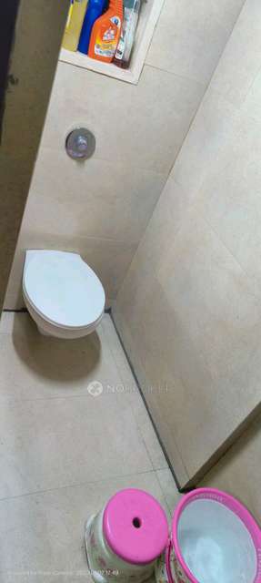 2 BHK Flat In Kashish Park Centriod For Sale  In Ghatkopar East