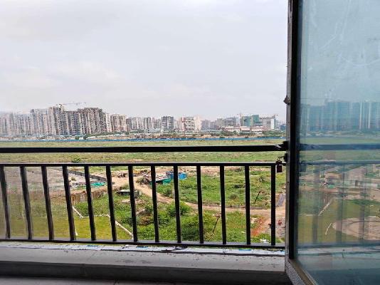 Office Space in Amrapali Dream Valley, Greater_noida for sale 