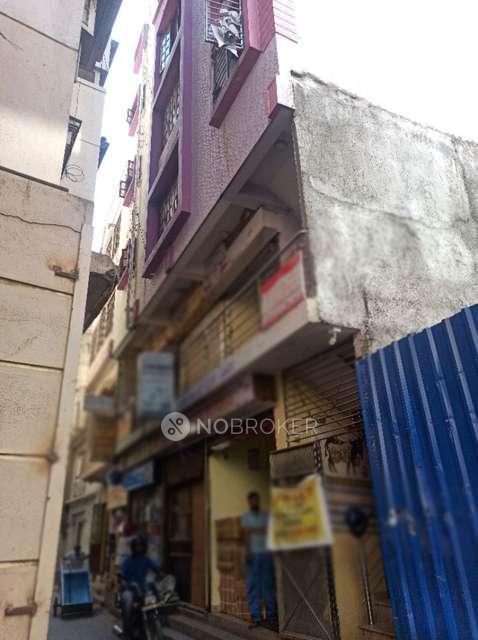 Shop in Chikpet, Bangalore for Rent 