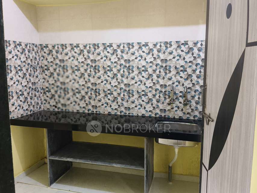 Godown/Warehouse in Thane West, Mumbai for Rent 