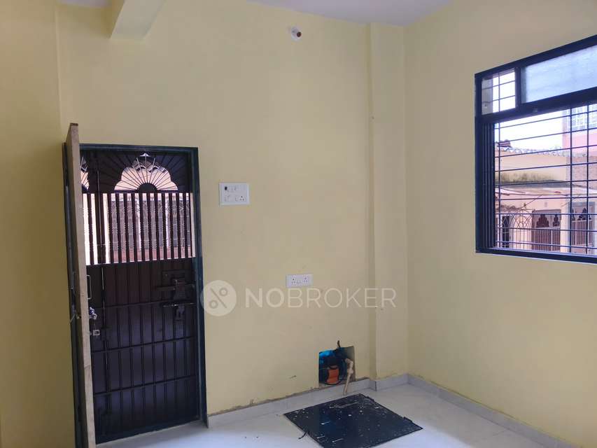 Godown/Warehouse in Thane West, Mumbai for Rent 