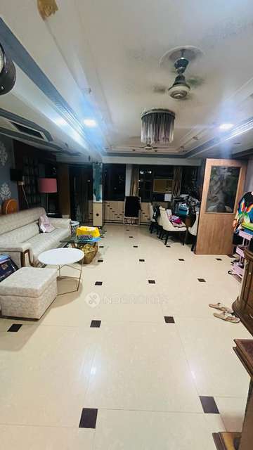 2 BHK Flat In Ramkrupa Building For Sale  In Kandivali West