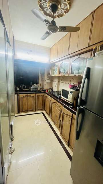 2 BHK Flat In Ramkrupa Building For Sale  In Kandivali West