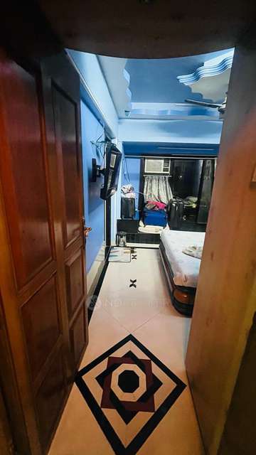 2 BHK Flat In Ramkrupa Building For Sale  In Kandivali West