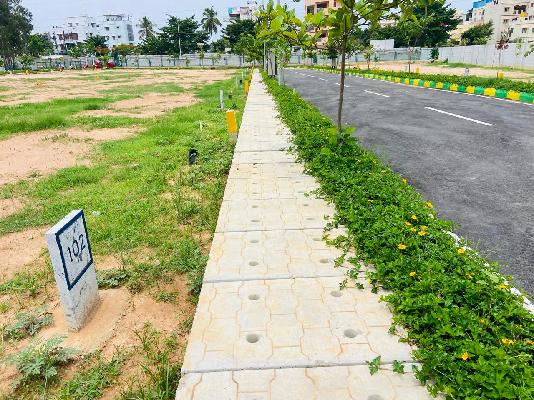 Plot For Sale  In Sizzle Meadows In Avalahalli Hobli