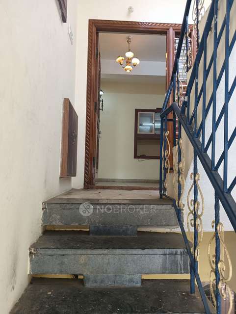 4+ BHK House For Sale  In Choolaimedu