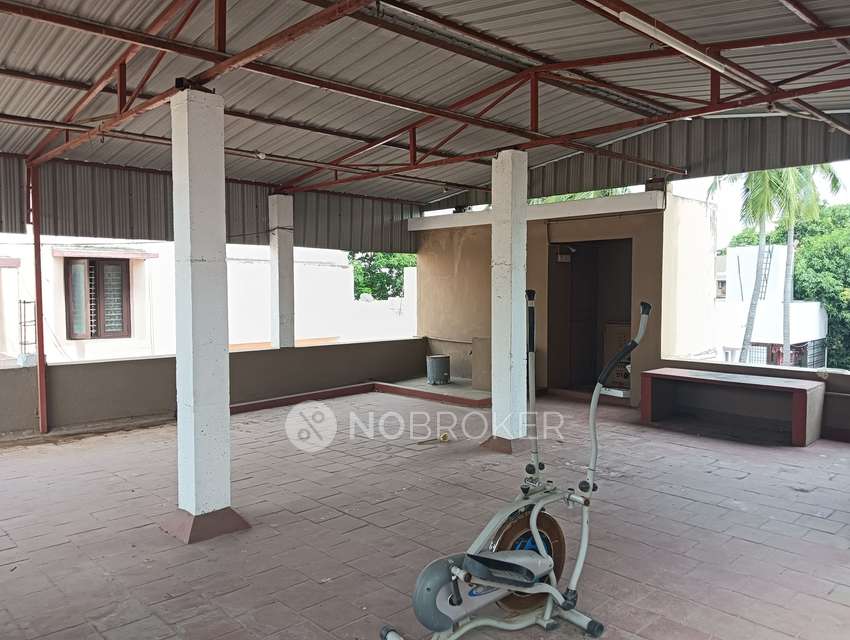 4+ BHK House For Sale  In Choolaimedu