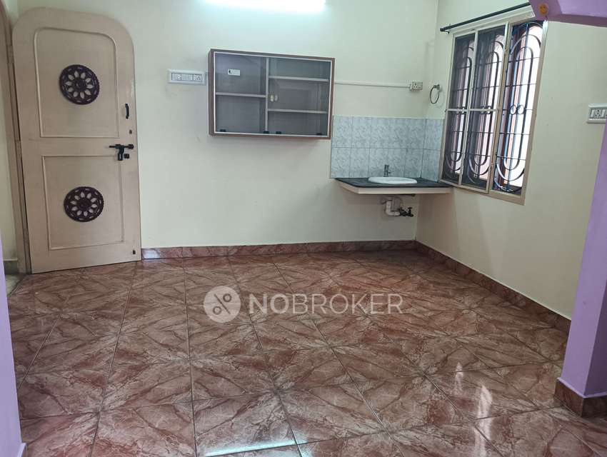 4+ BHK House For Sale  In Choolaimedu