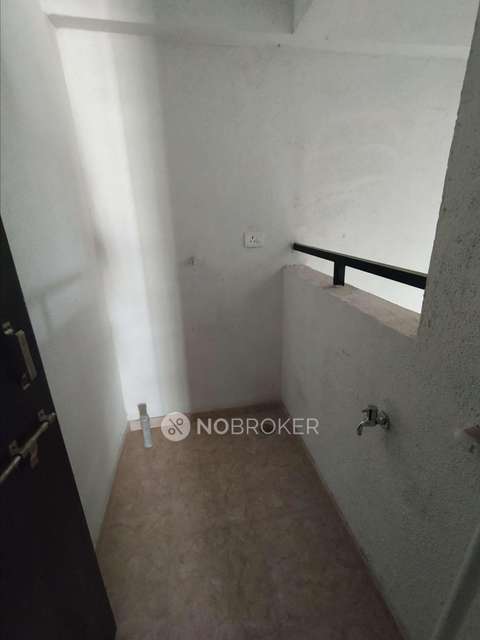 2 BHK Flat In Mantra Moments For Sale  In Moshi