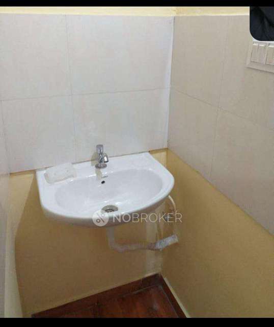 Shared Room for Female In 1 BHK  In Parvati Paytha