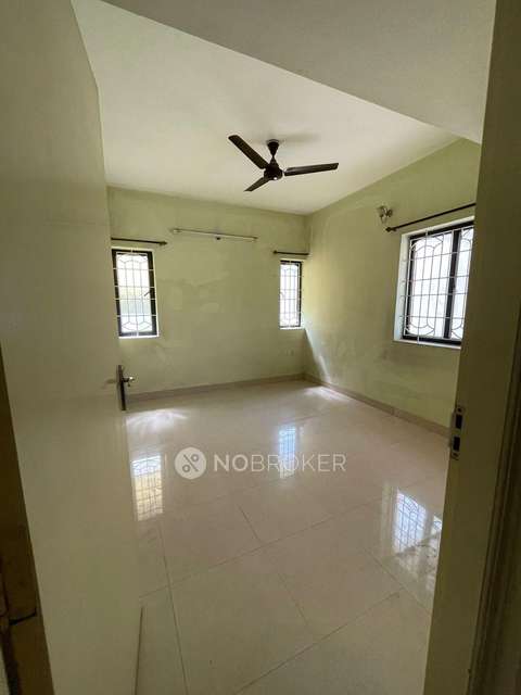 2 BHK Flat In Ashwini Kuteera For Sale  In Mc Layout