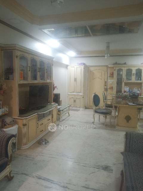 2 BHK Flat In Mansanovar Chs Ltd For Sale  In Kandivali West