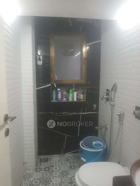 2 BHK Flat In Mansanovar Chs Ltd For Sale  In Kandivali West