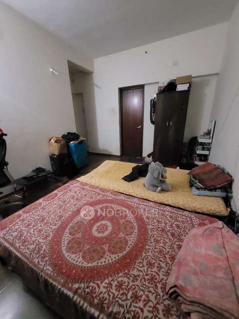 Shared Room for Female In 3 BHK  In Megapolis Sangria Towers In Hinjawadi