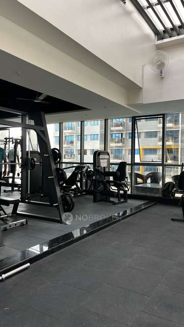 Shared Room for Female In 1 BHK  In Amanora Gold Towers In Hadapsar