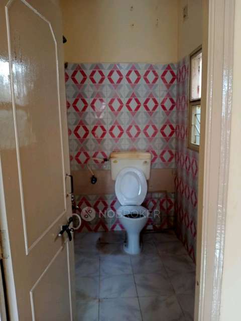 3 BHK Flat In Kb Vilas Apartments For Sale  In  Bommasandra