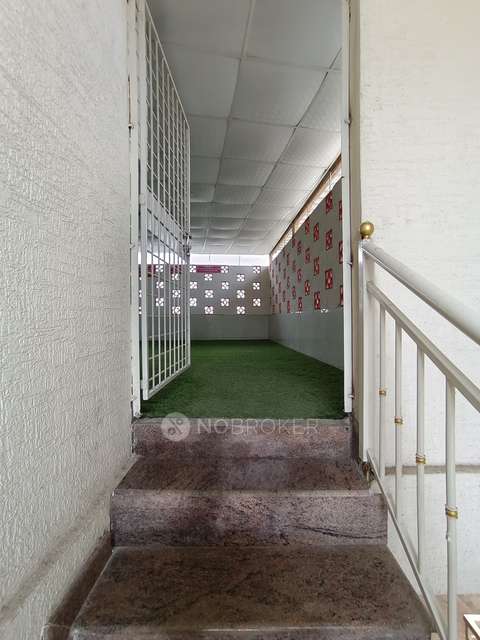 3 BHK Flat In Roshan Gardenia For Sale  In Vinayaka Layout,