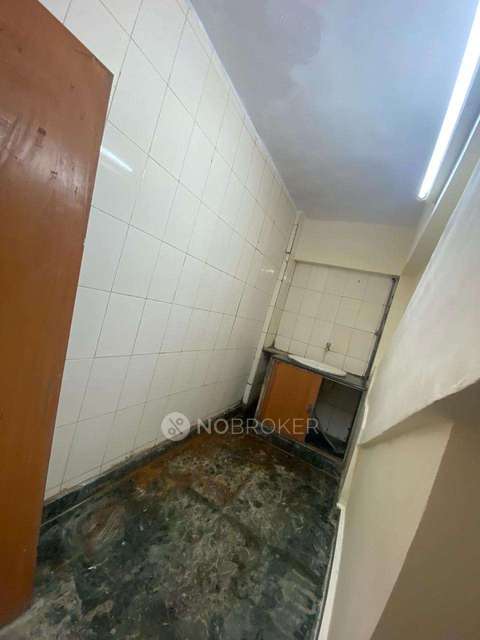 Office Space in Tardeo, Mumbai for sale 