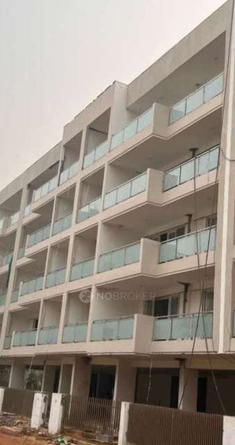 4 BHK Flat In Amaltas Drive Platinum Residences For Sale  In Dlf Phase 4