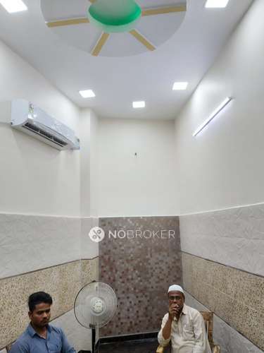 Godown/Warehouse in Aziz Ganj, Delhi for sale 