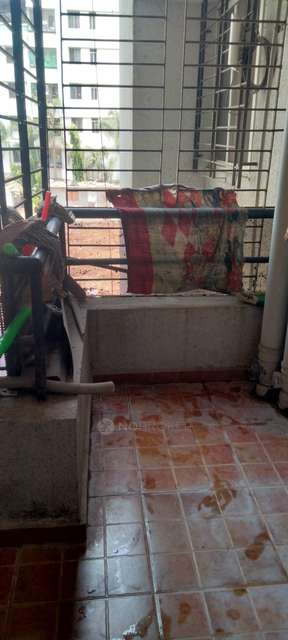 2 BHK Flat In Riddhi Zoa Complex For Sale  In Mundhwa