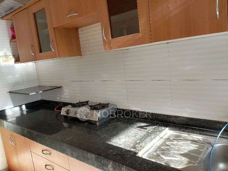 2 BHK Flat In Riddhi Zoa Complex For Sale  In Mundhwa