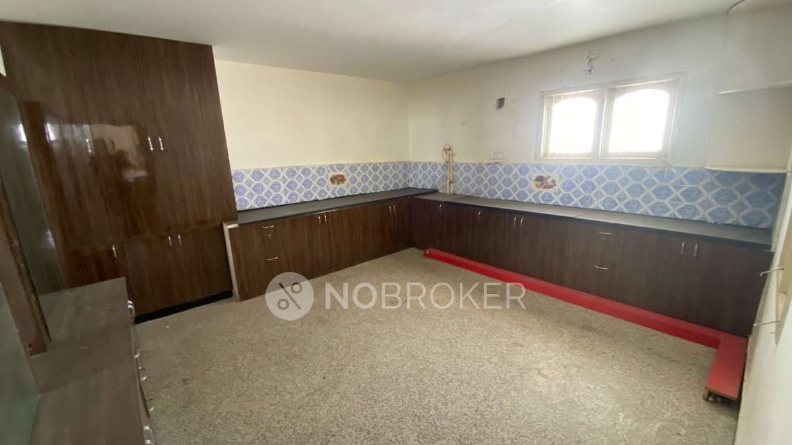 Industrial Shed in Valasaravakkam, Chennai for Rent 