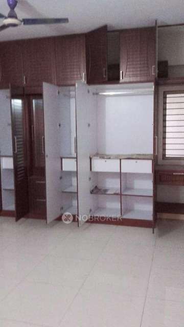 2 BHK Flat In Sri Sai Gruha Apartment For Sale  In Hebbal