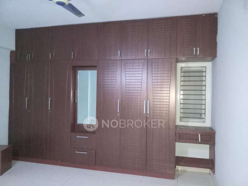 2 BHK Flat In Sri Sai Gruha Apartment For Sale  In Hebbal